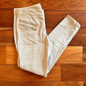Calvin Klein Gray Skinny‎ Jeans with Zipper Detailing